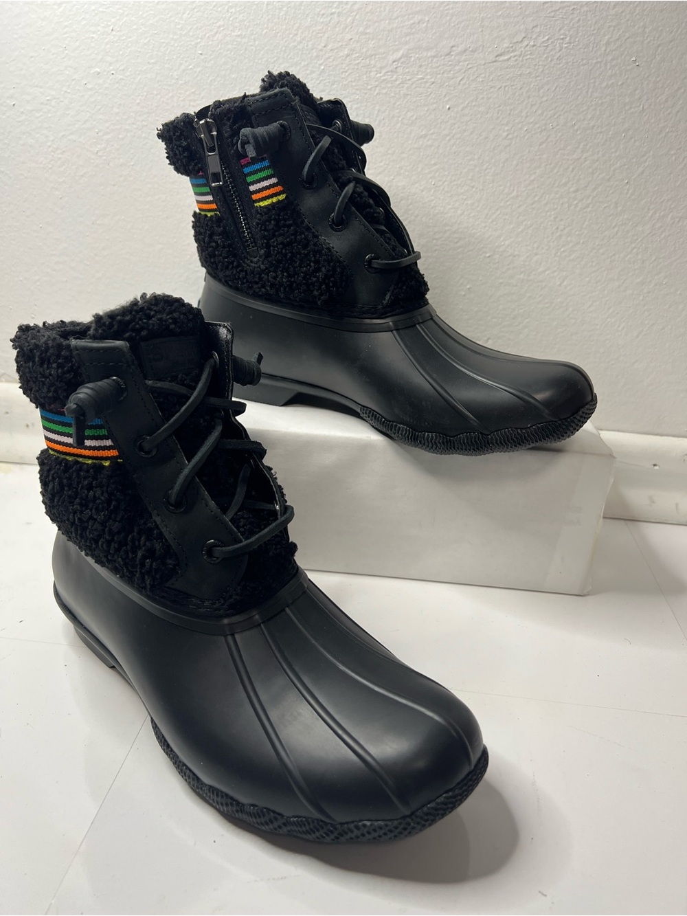 Sperry Black Waterproof Sherpa Ankle Duck Boots Women's Size 7 and 7.5 New